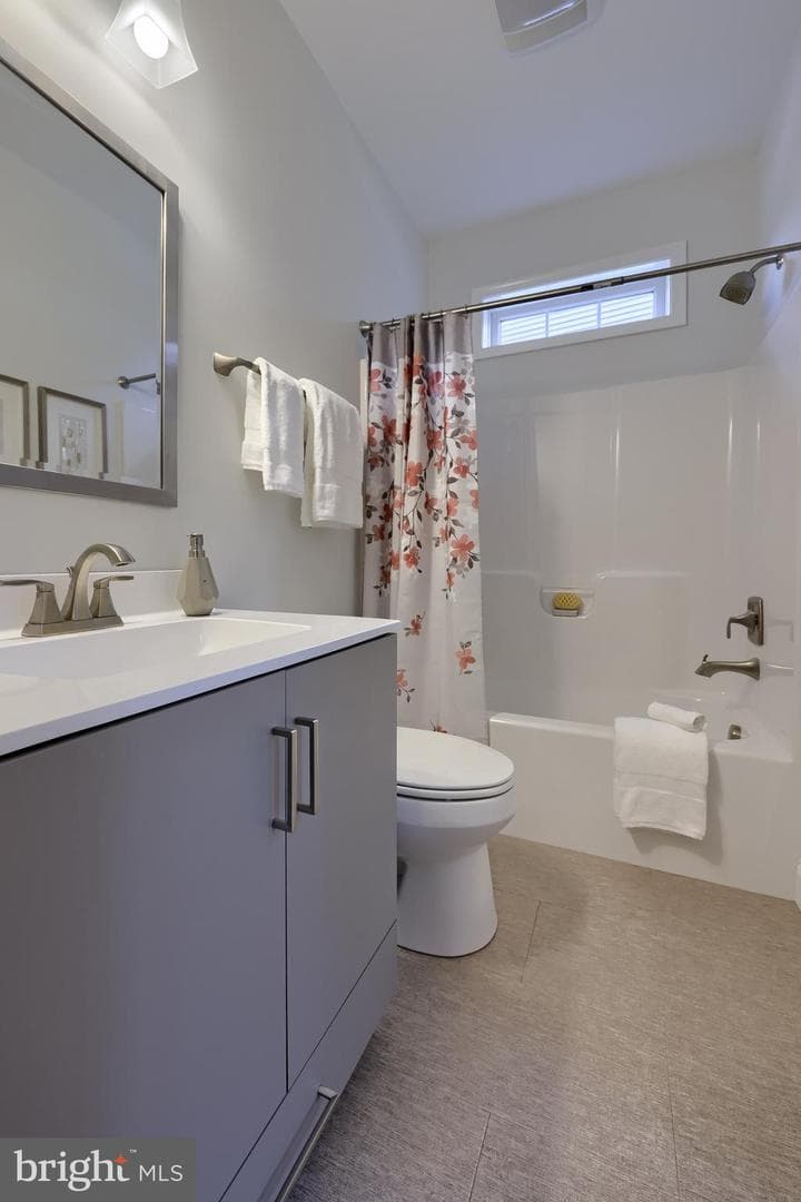 1076 Alden Way photo 52