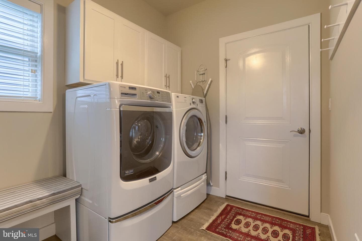 1040 Grant Circle photo 34