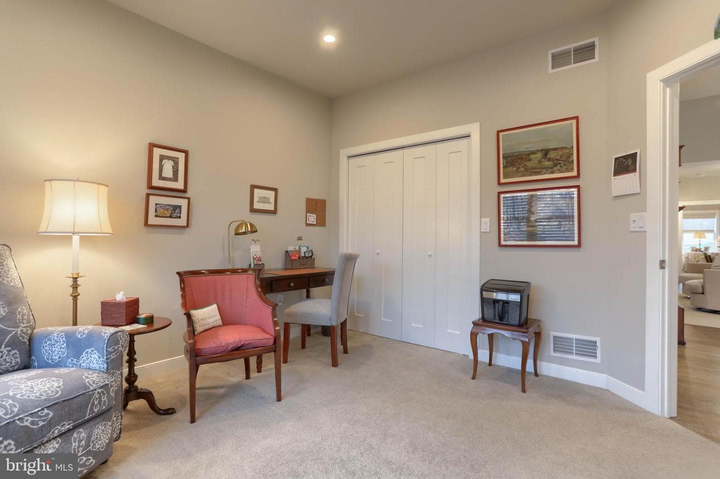 1040 Grant Circle photo 7