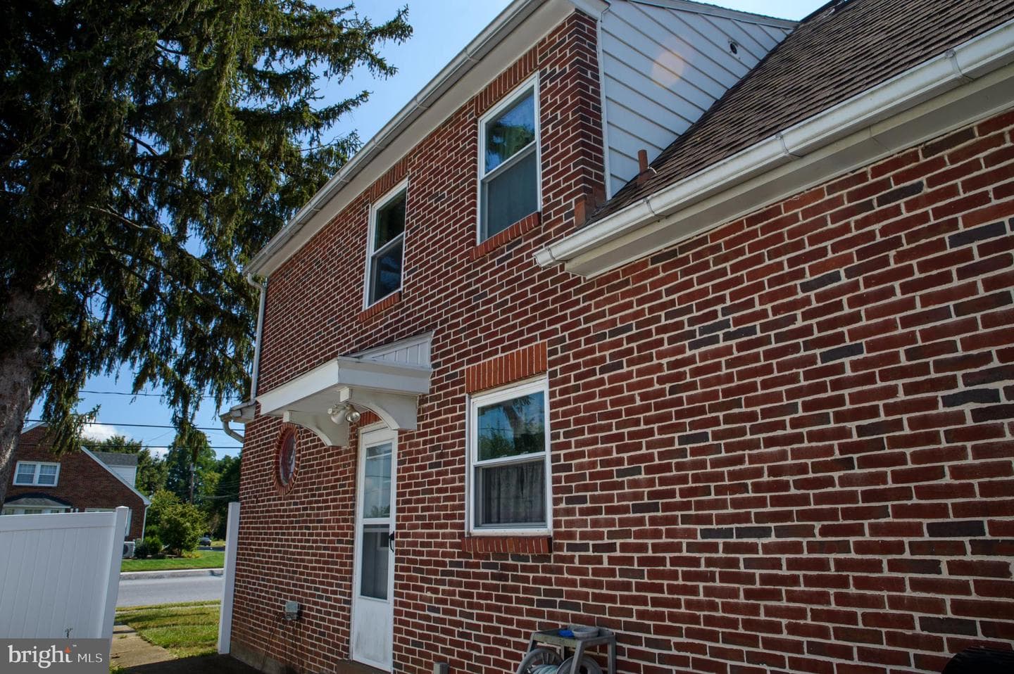 7 Ridge Avenue photo 7