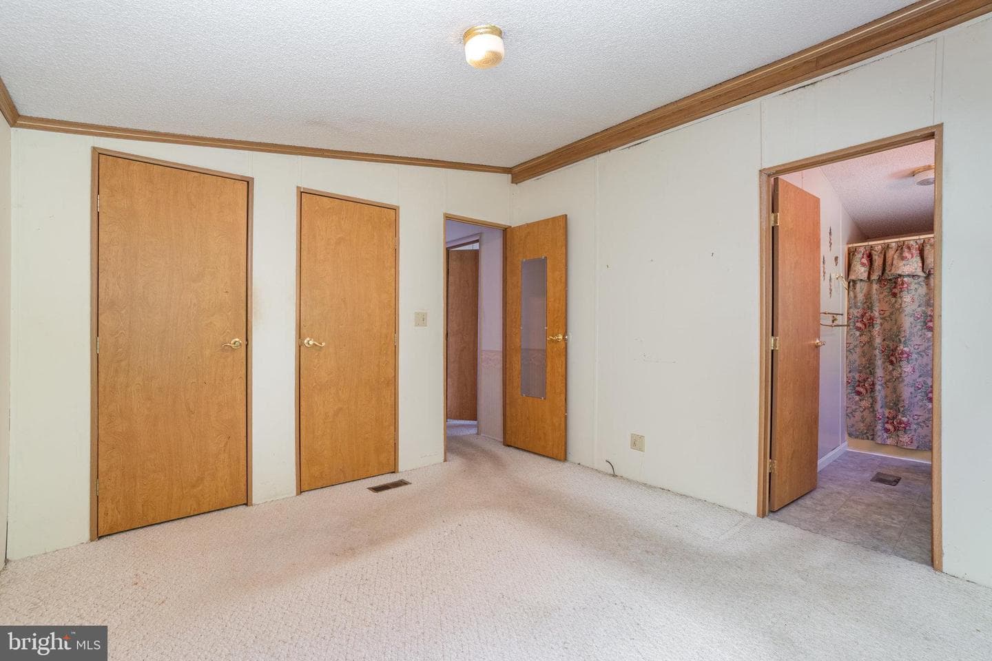 624 W Cedar Street photo 15