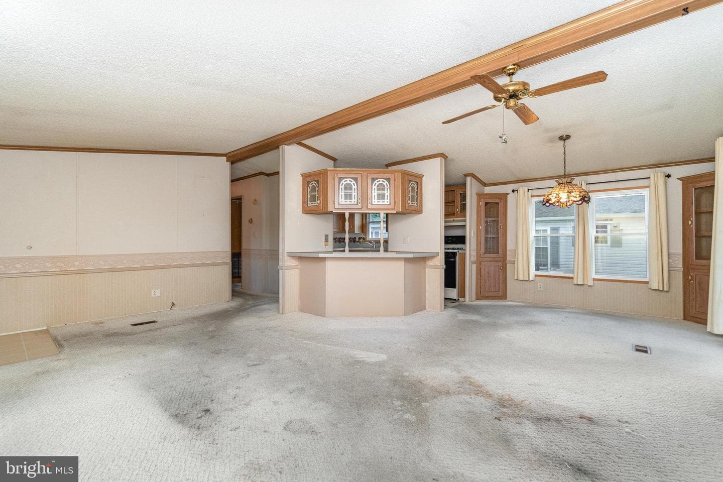624 W Cedar Street photo 7