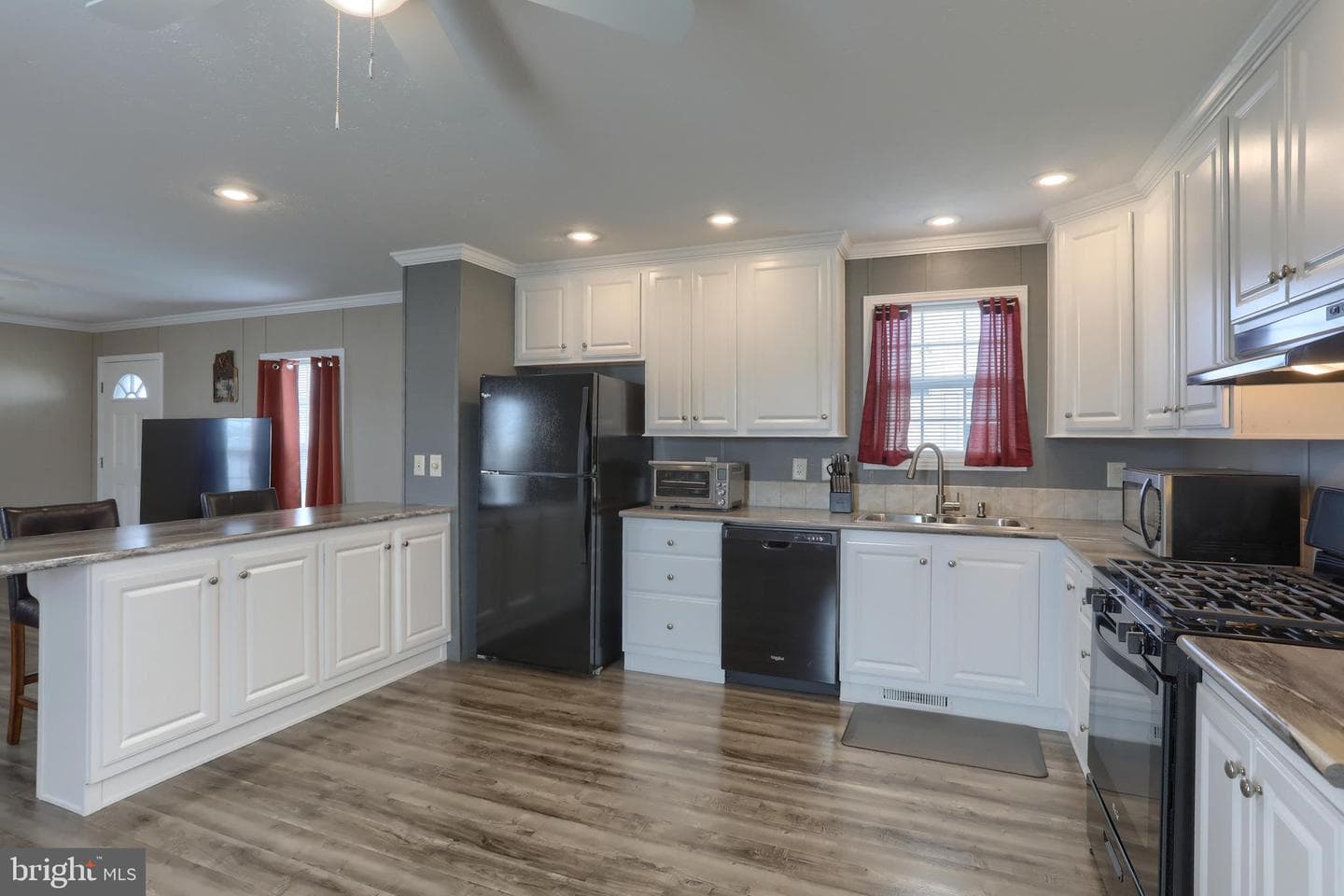 1300 E Kercher Avenue #32 photo 9
