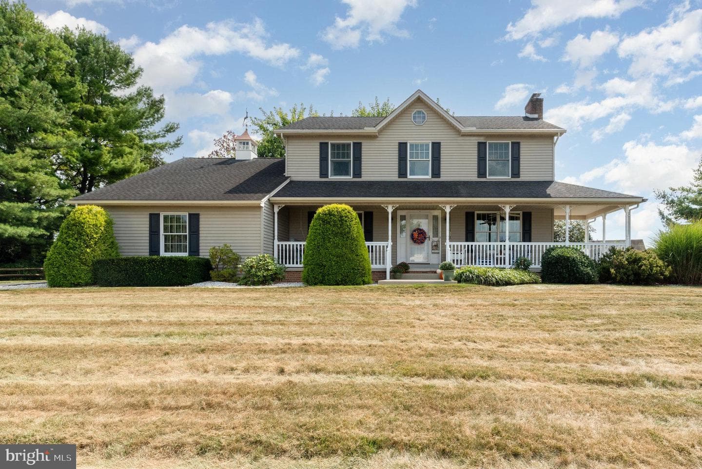1154 E Maple Street photo 1