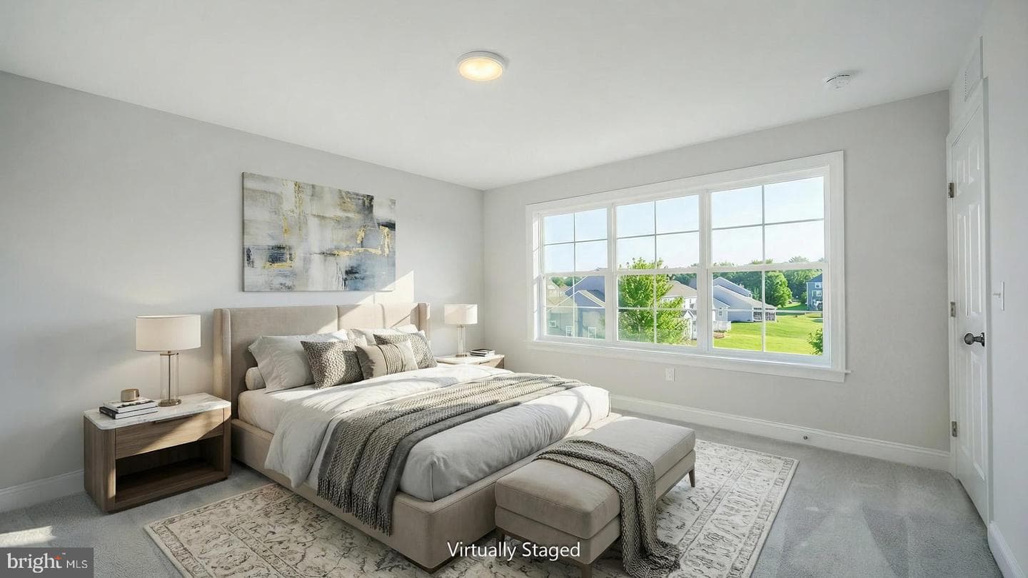 637 Sunset Boulevard photo 8