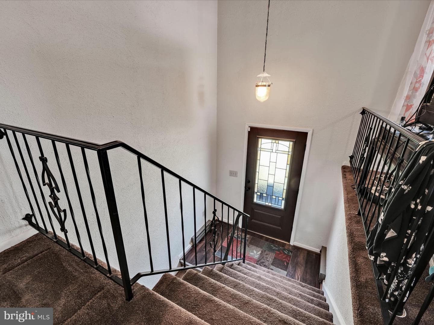 544 N College Street photo 17
