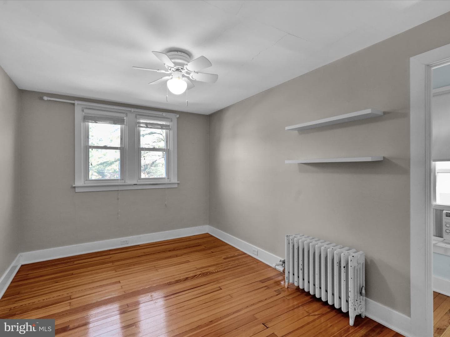 1410 Oak Street photo 27
