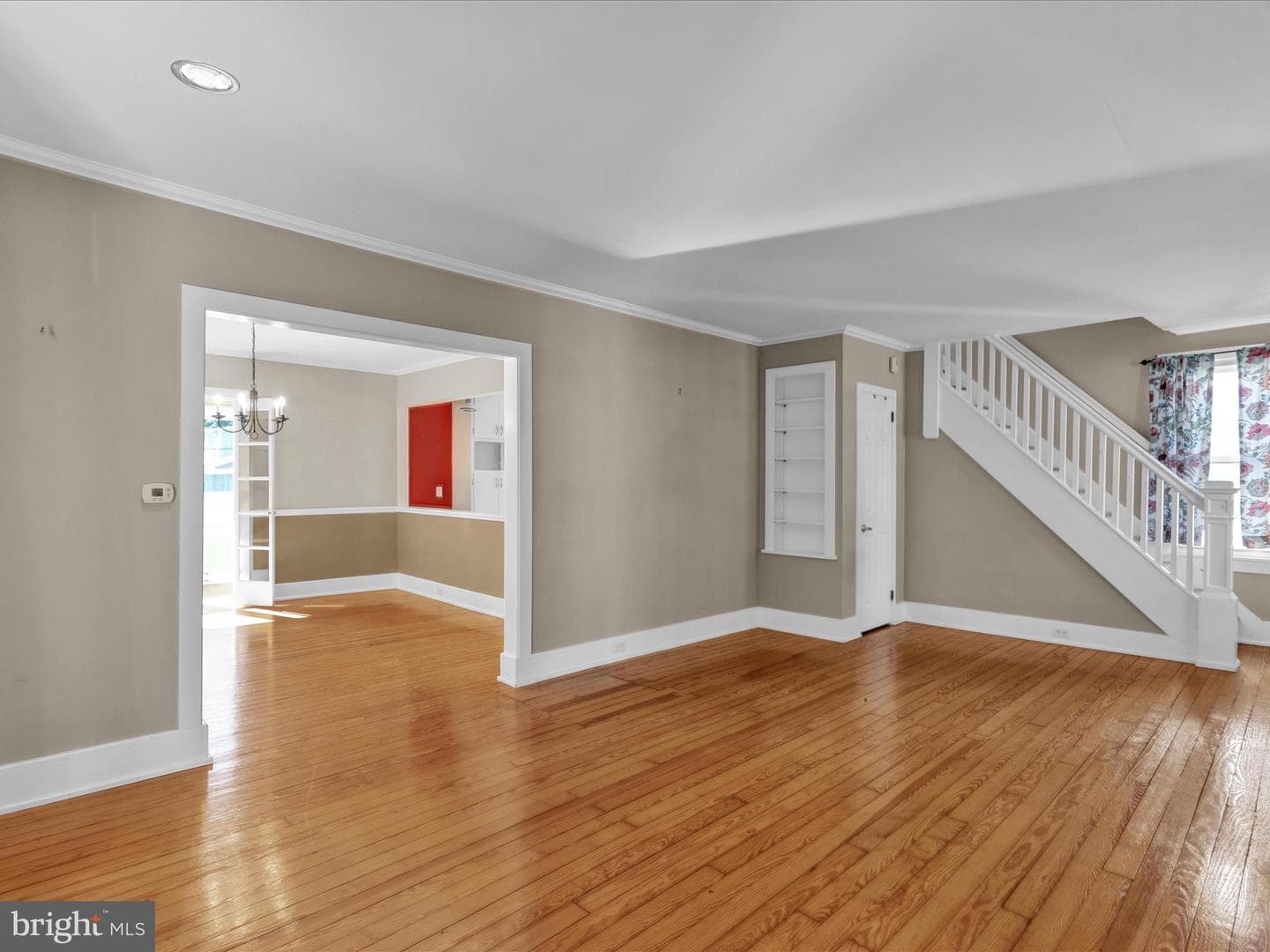 1410 Oak Street photo 3