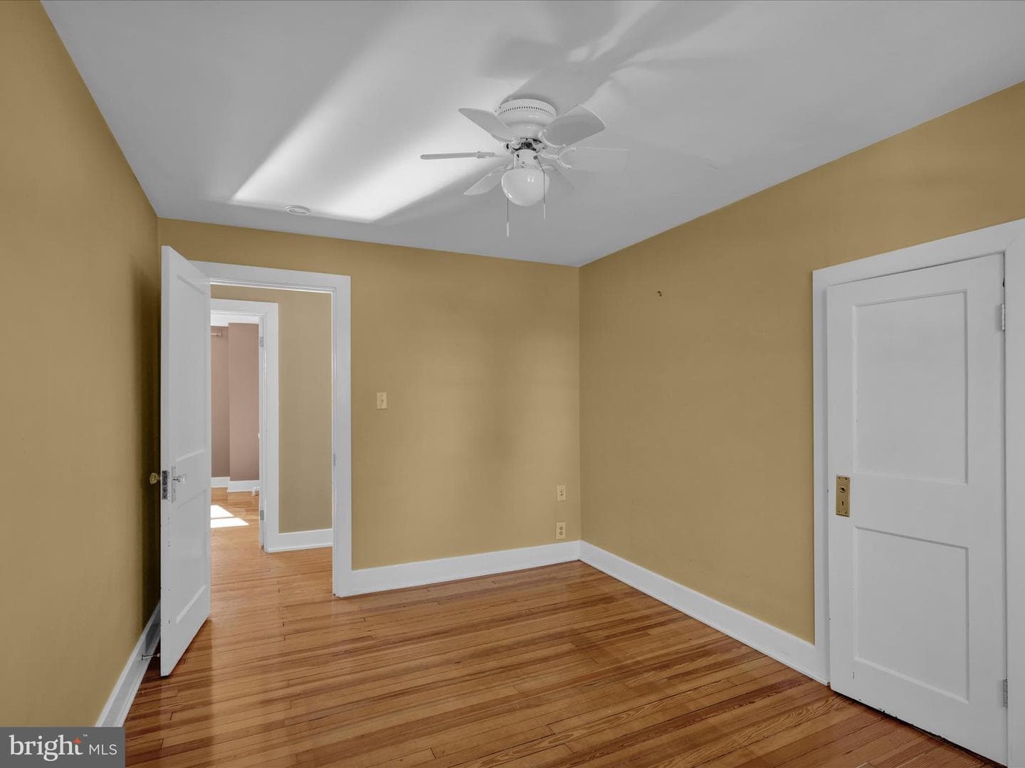 1410 Oak Street photo 30