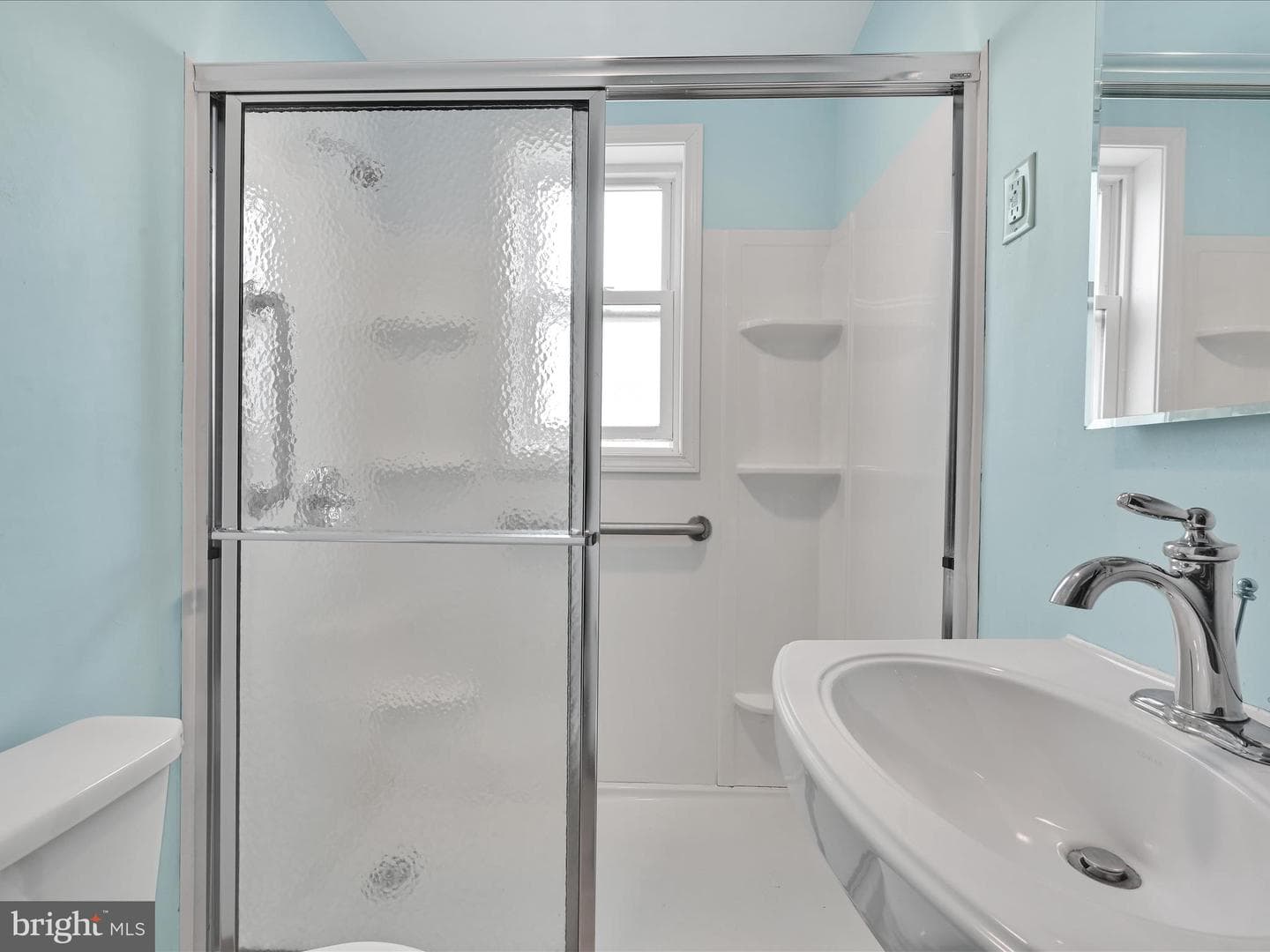 1546 Oak Street photo 21