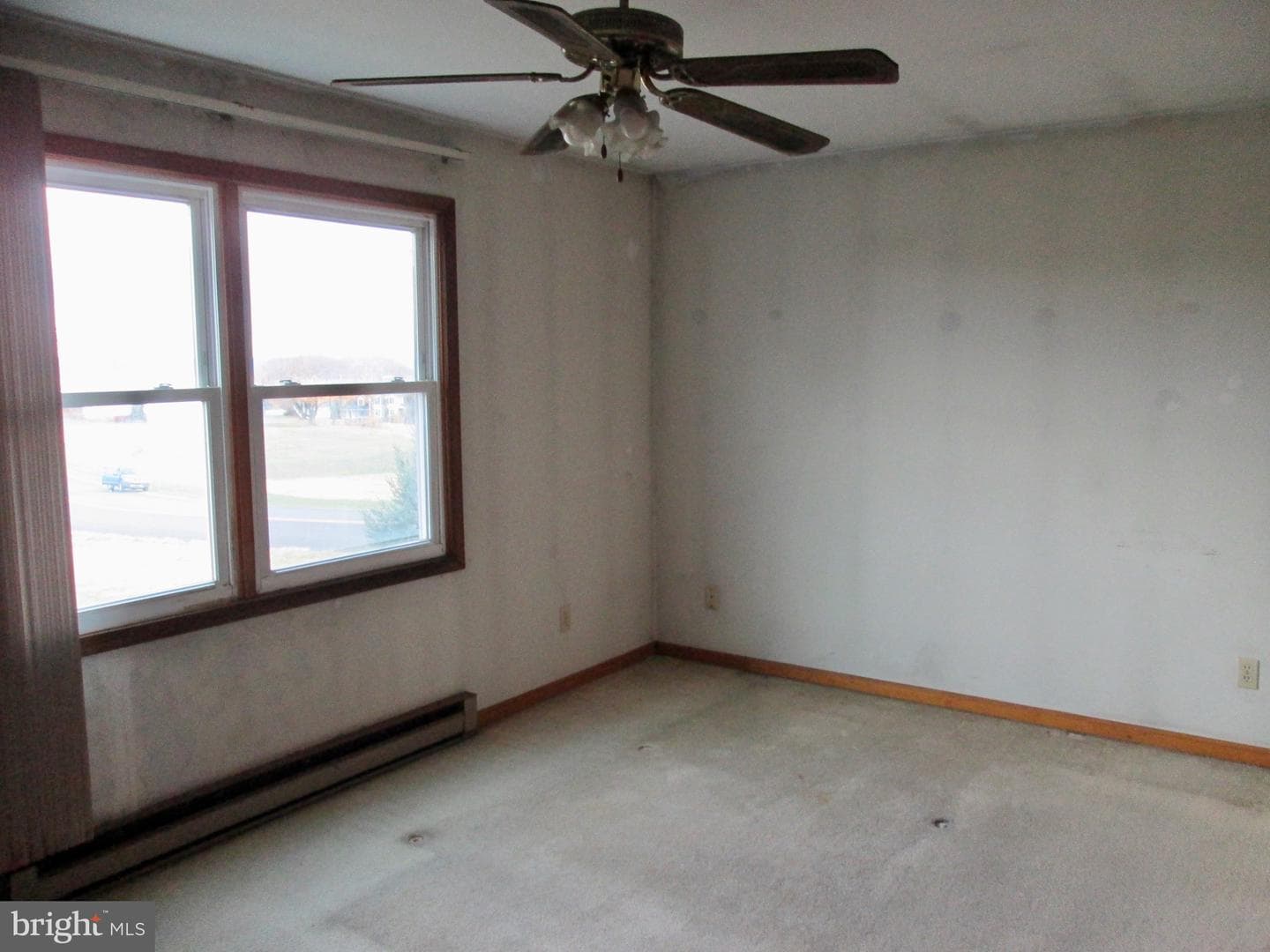 409 E Rosebud Road photo 15