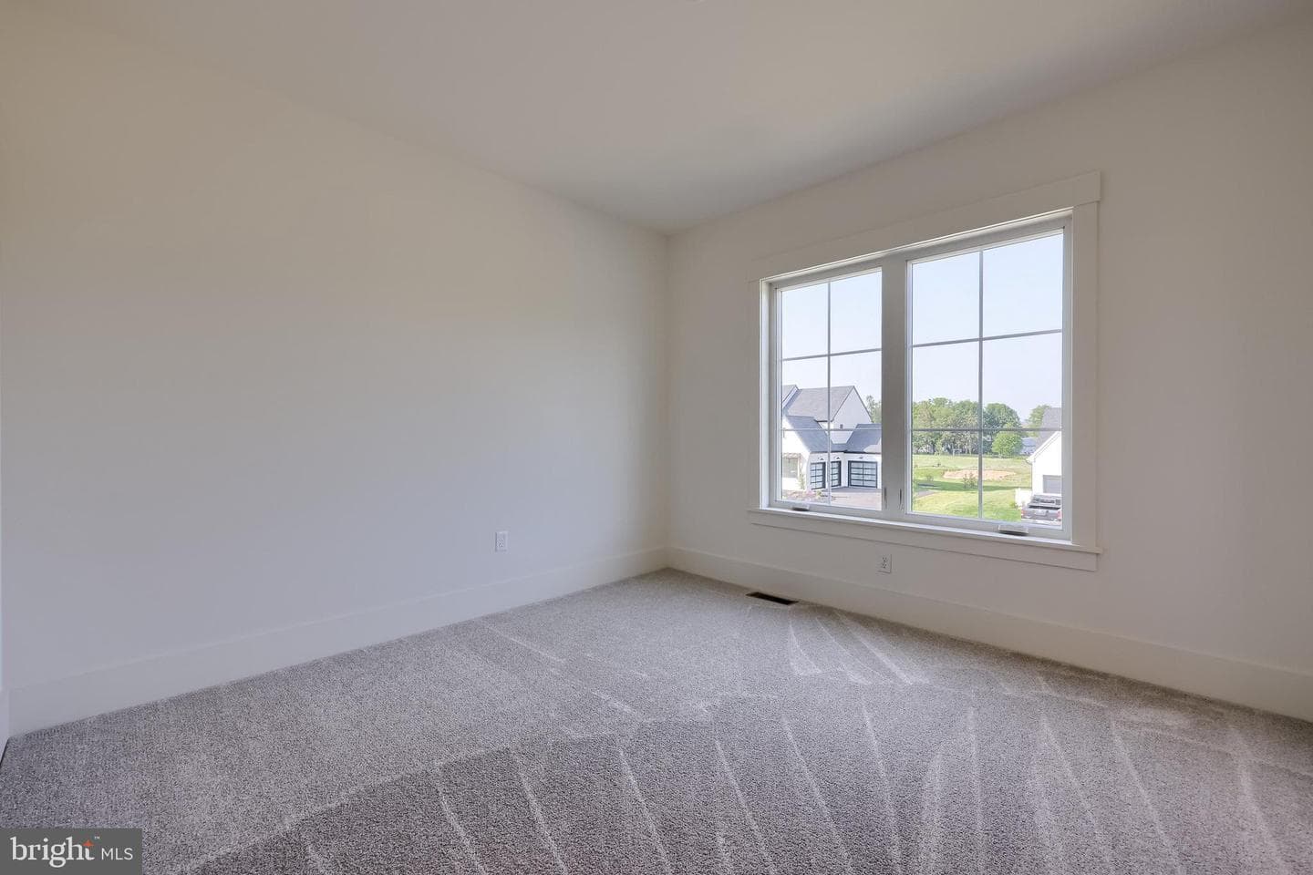 836 Wheatfield Lane photo 28
