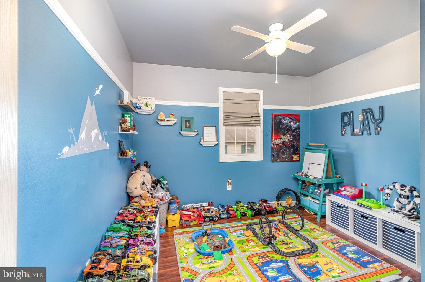 2083 Greystone Drive photo 17