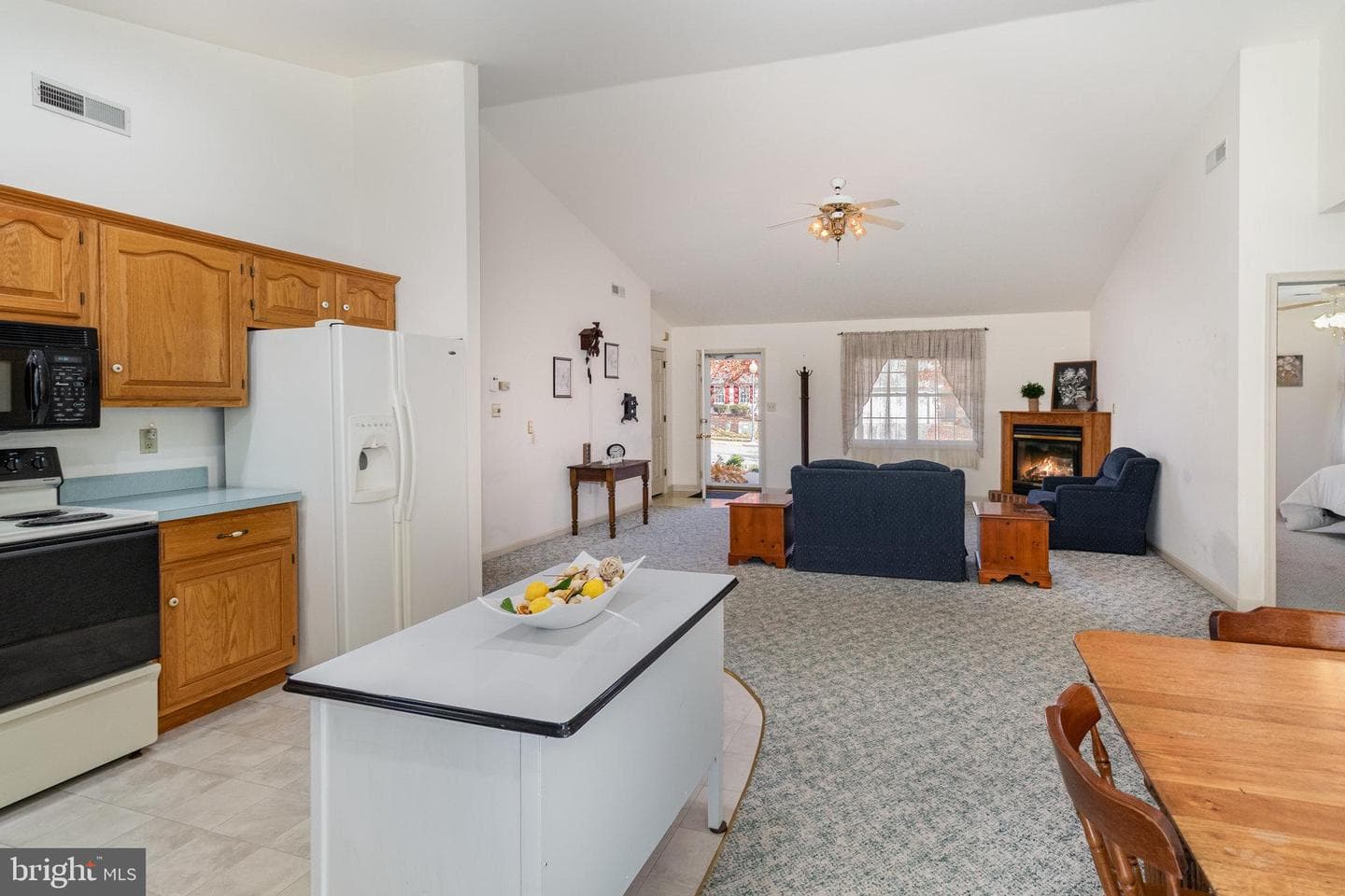 15 Lakeview Drive photo 11