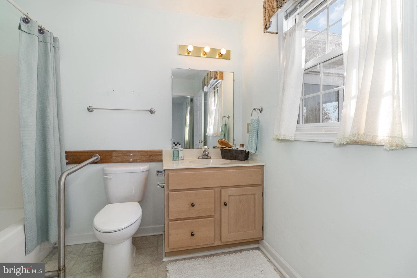 15 Lakeview Drive photo 25
