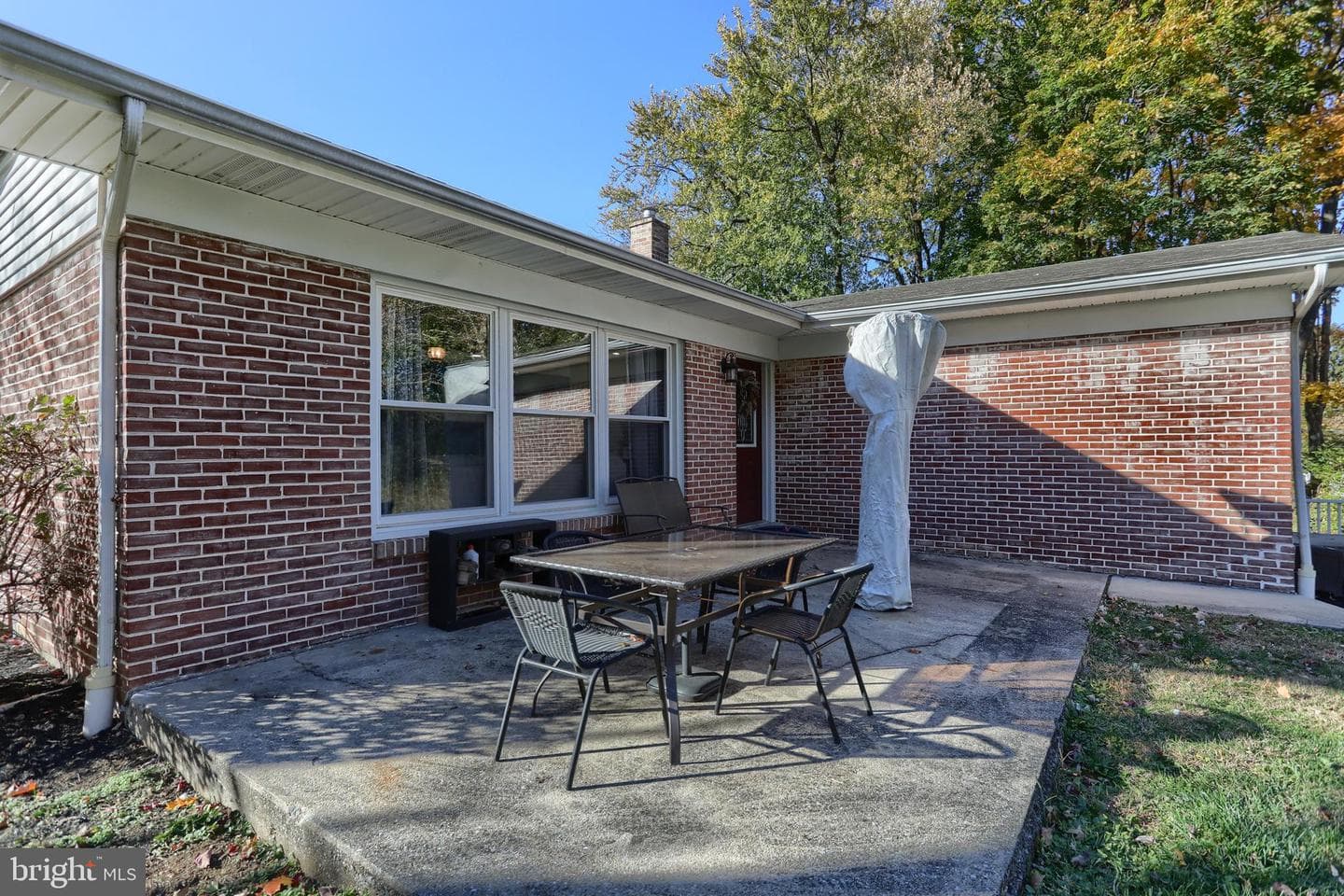 508 Noble Street photo 29