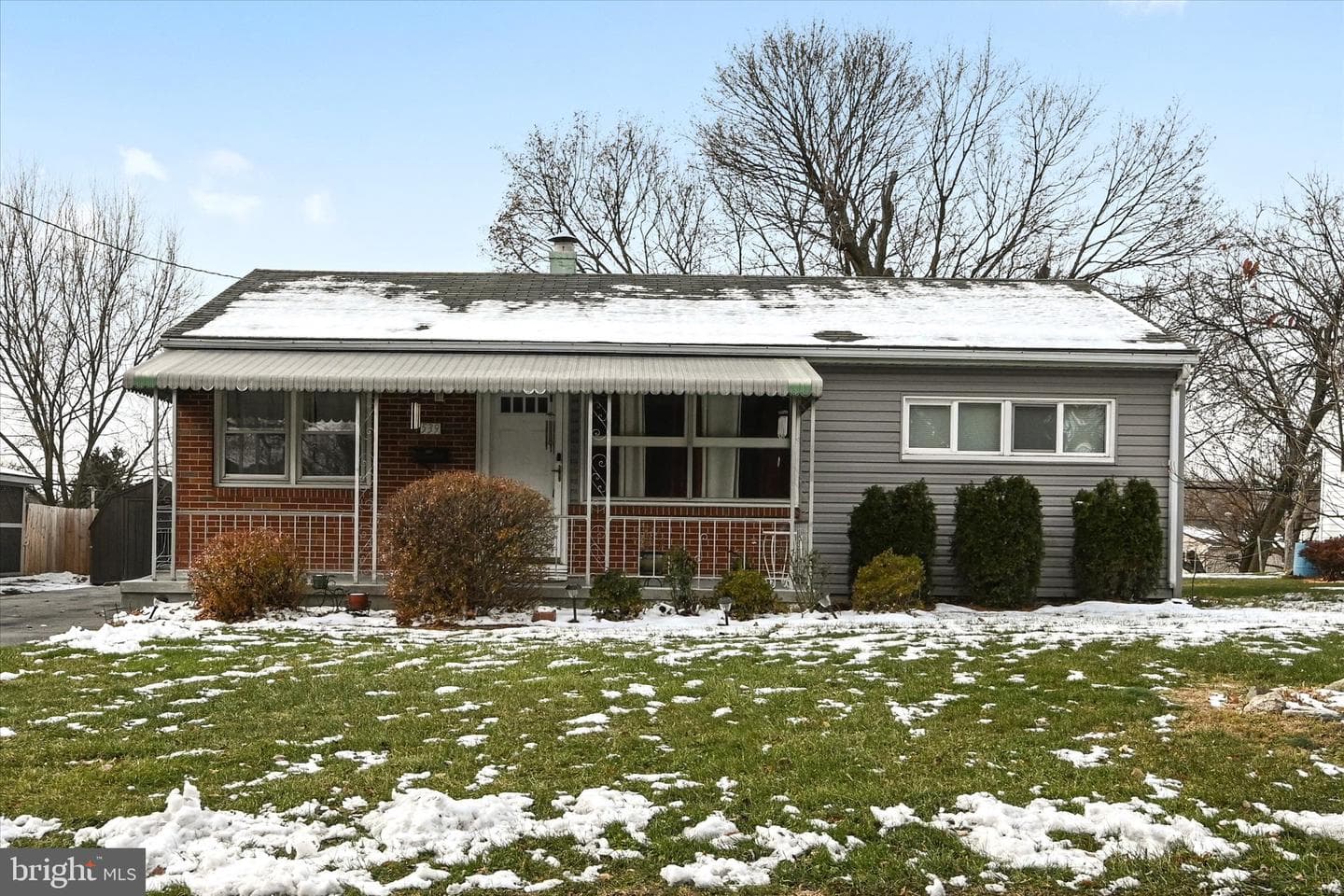 539 S 5th Avenue photo 1
