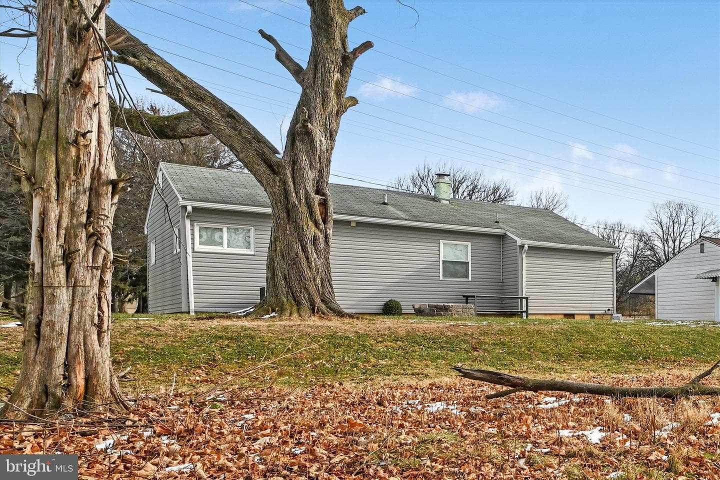 539 S 5th Avenue photo 28
