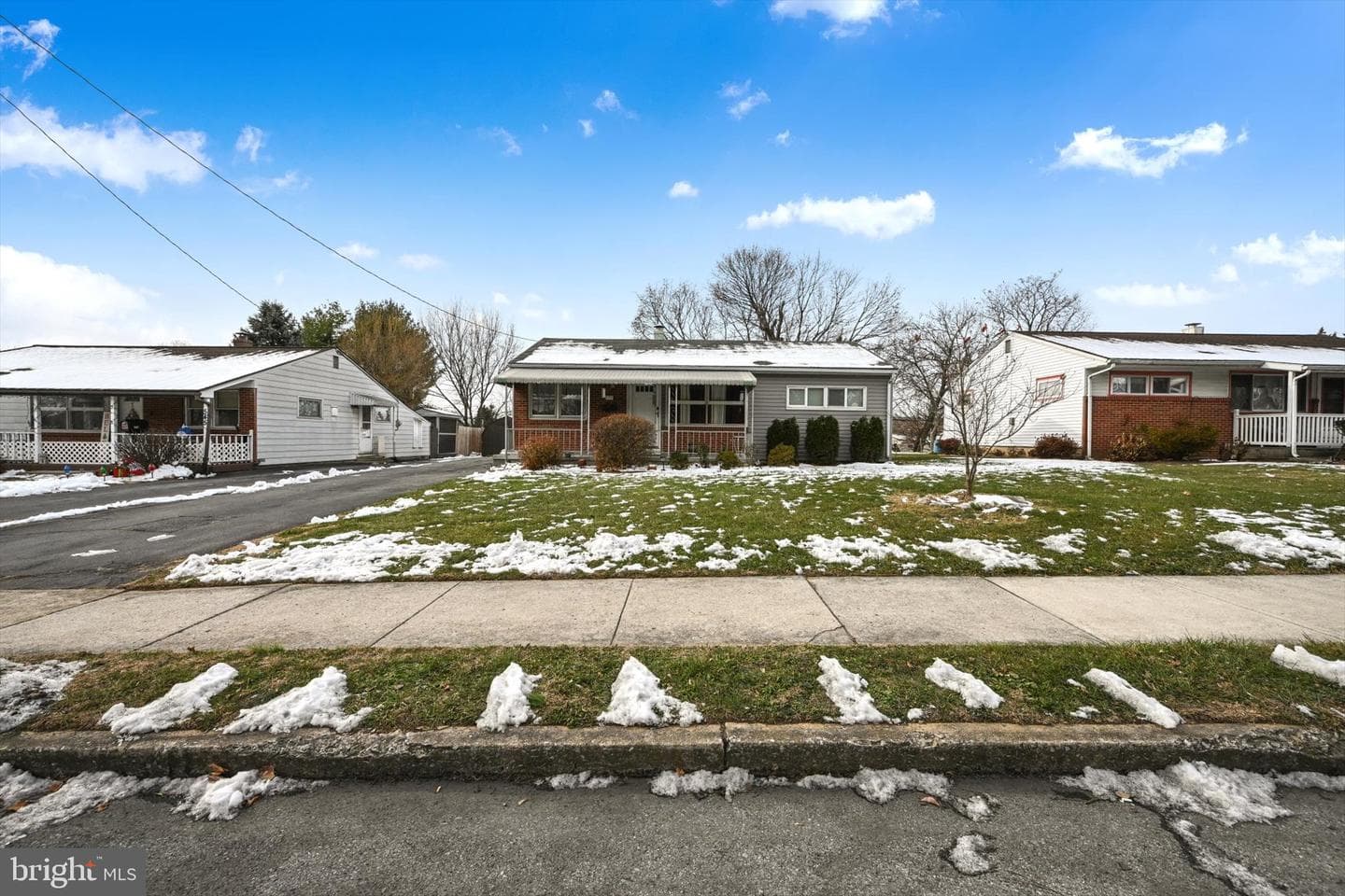 539 S 5th Avenue photo 4