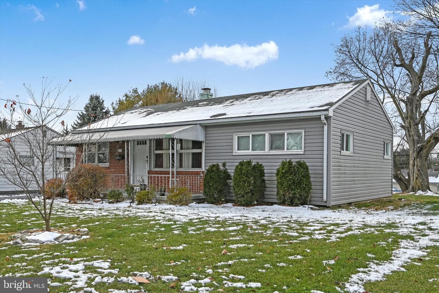 539 S 5th Avenue photo 6