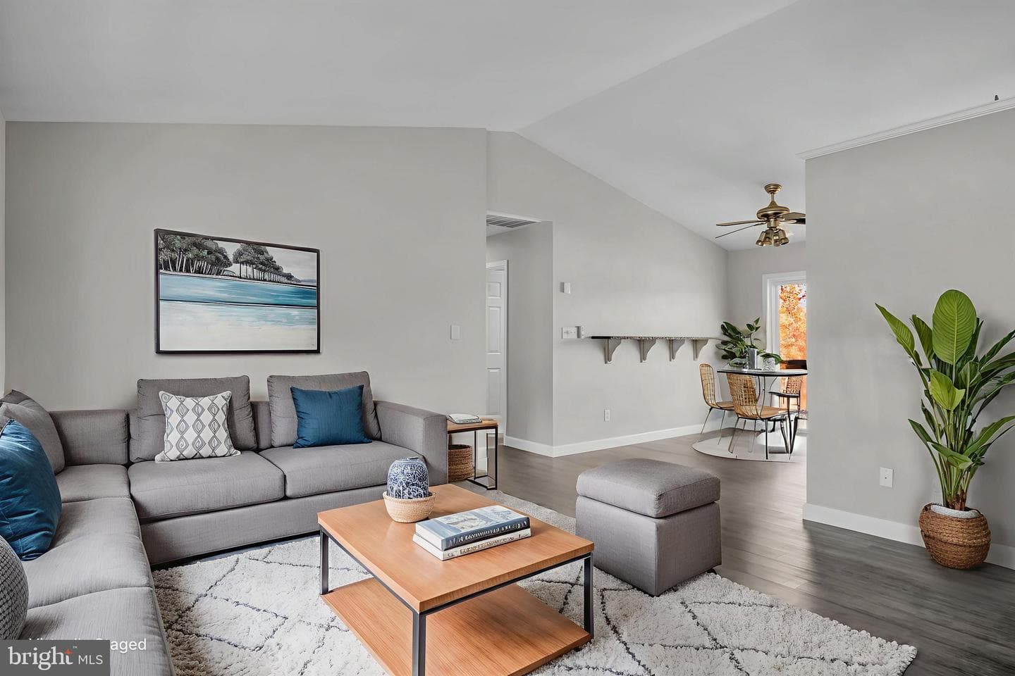 23 Aspen Way photo 4