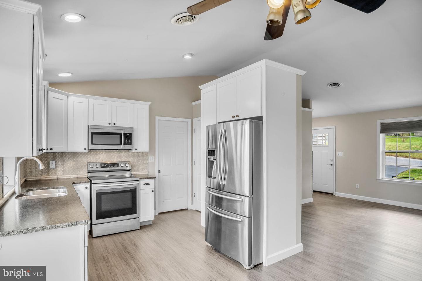 23 Aspen Way photo 9