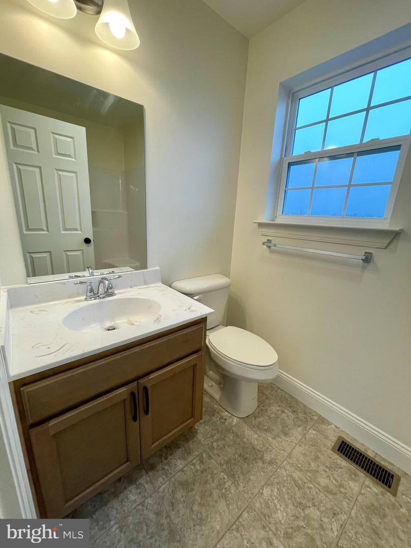 305 Jasmine Drive photo 26