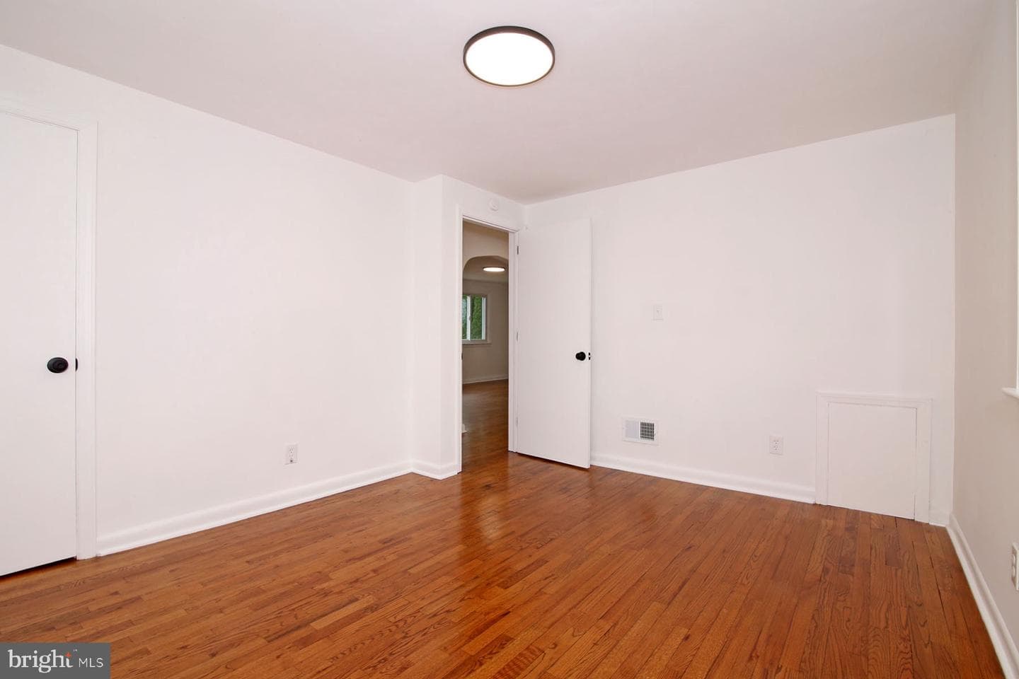 1011 State Drive photo 21