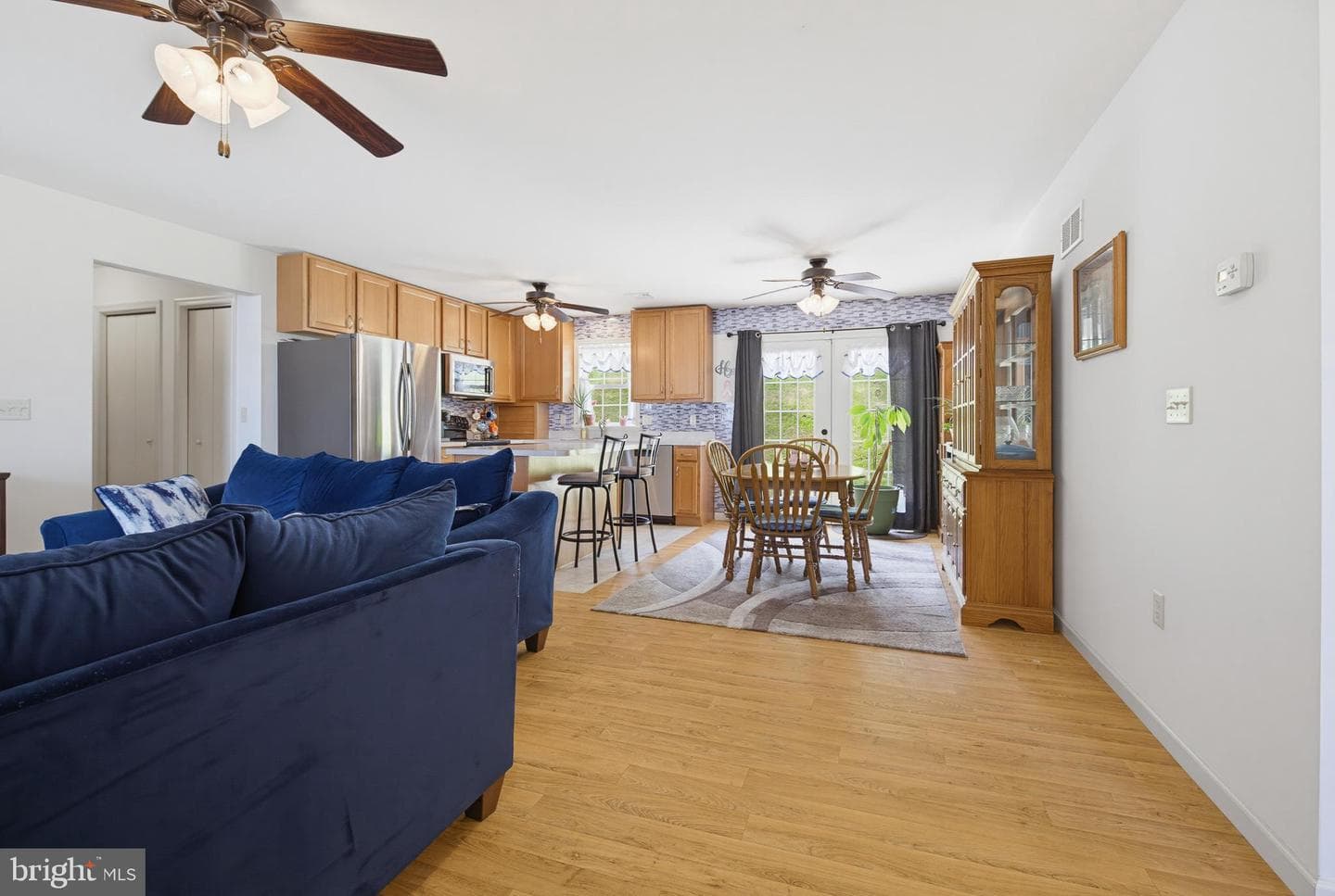926 Sweetbay Lane photo 4