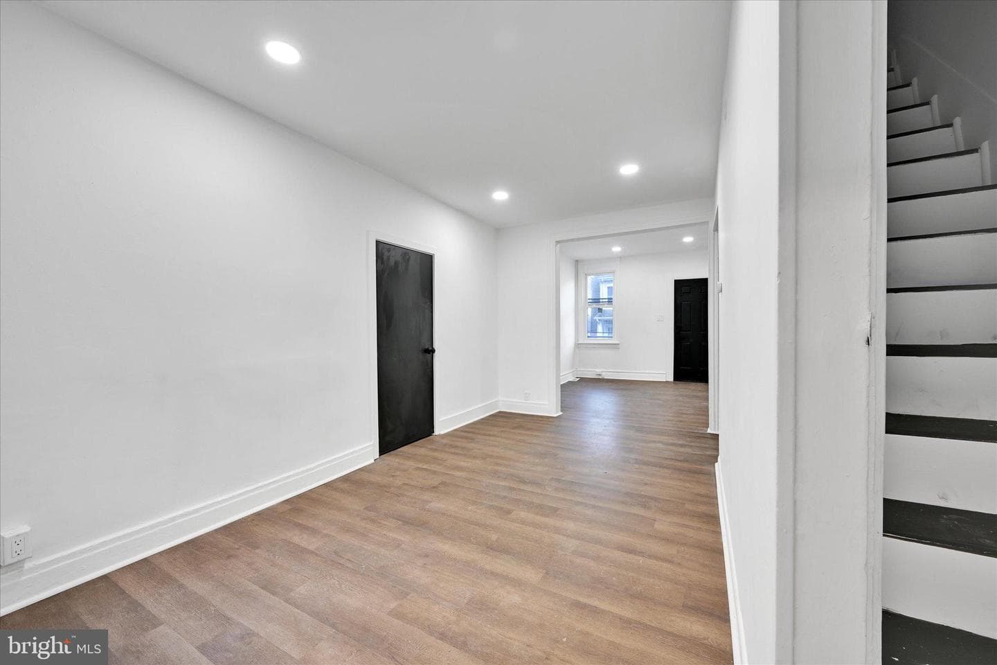 335 S 9th Street photo 6