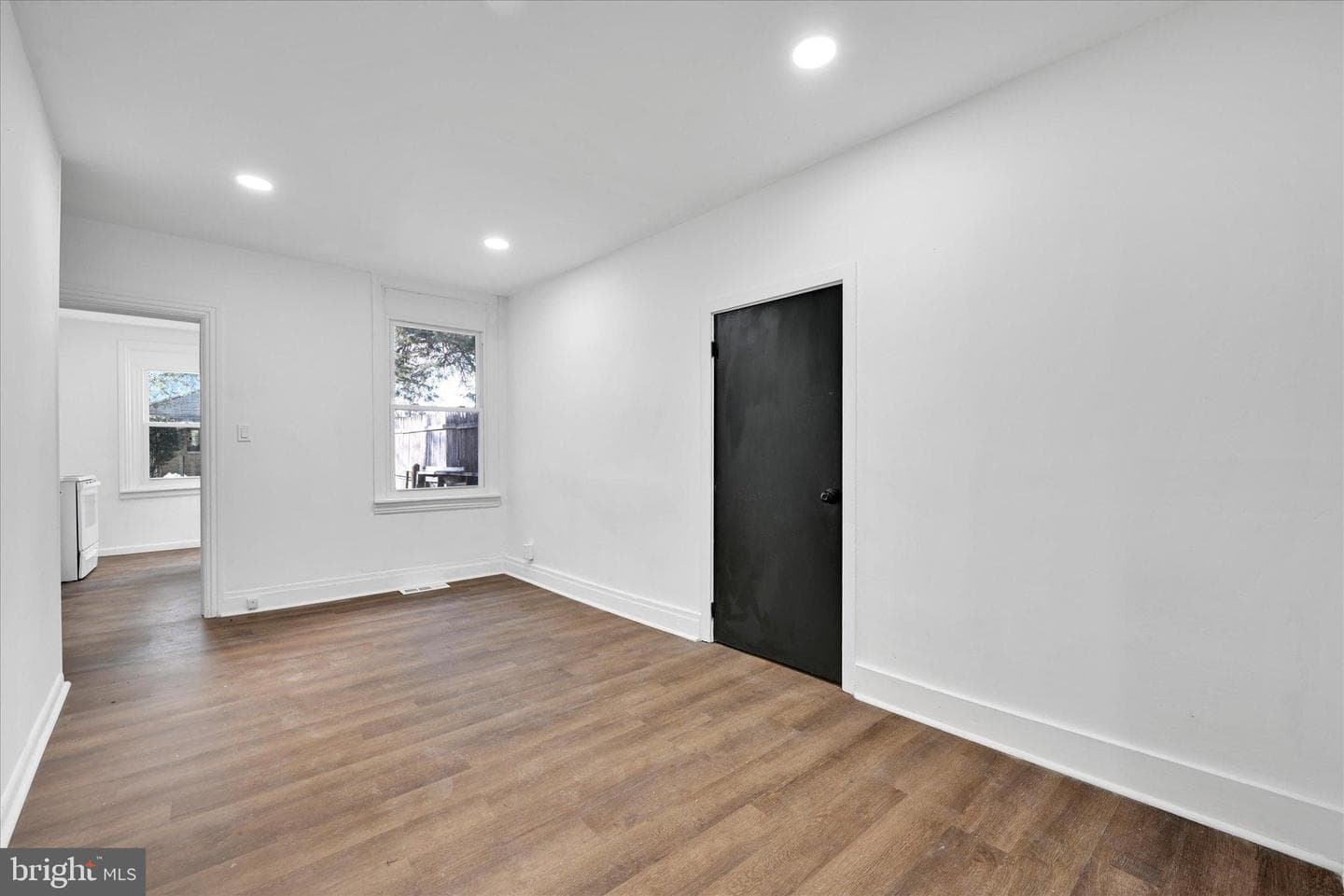 335 S 9th Street photo 8