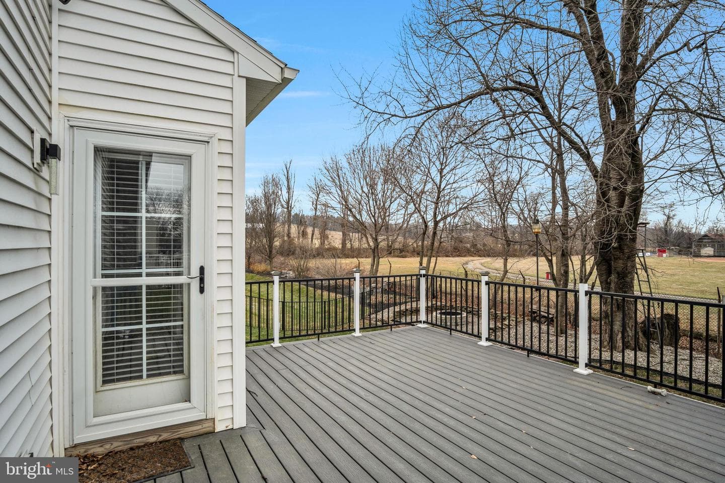 168 Parkside Drive photo 2
