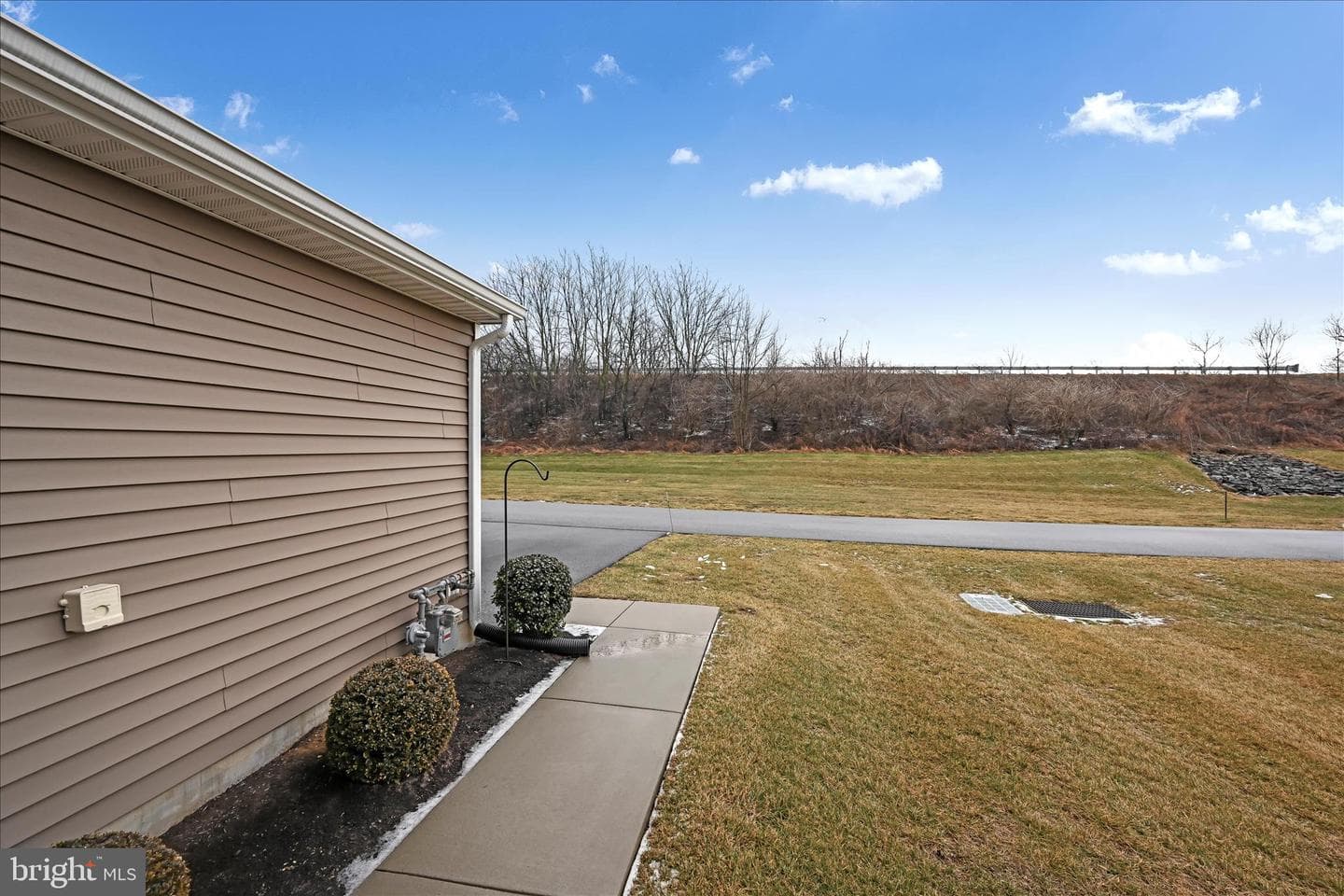 613 Byler Circle photo 26