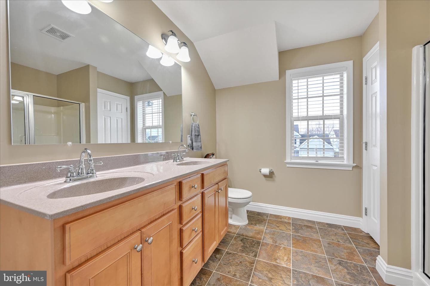 36 Pembrooke Ln L-0108 photo 21