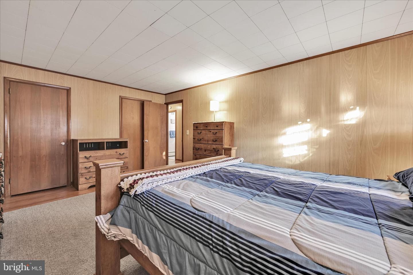 5 E Washington Avenue photo 23