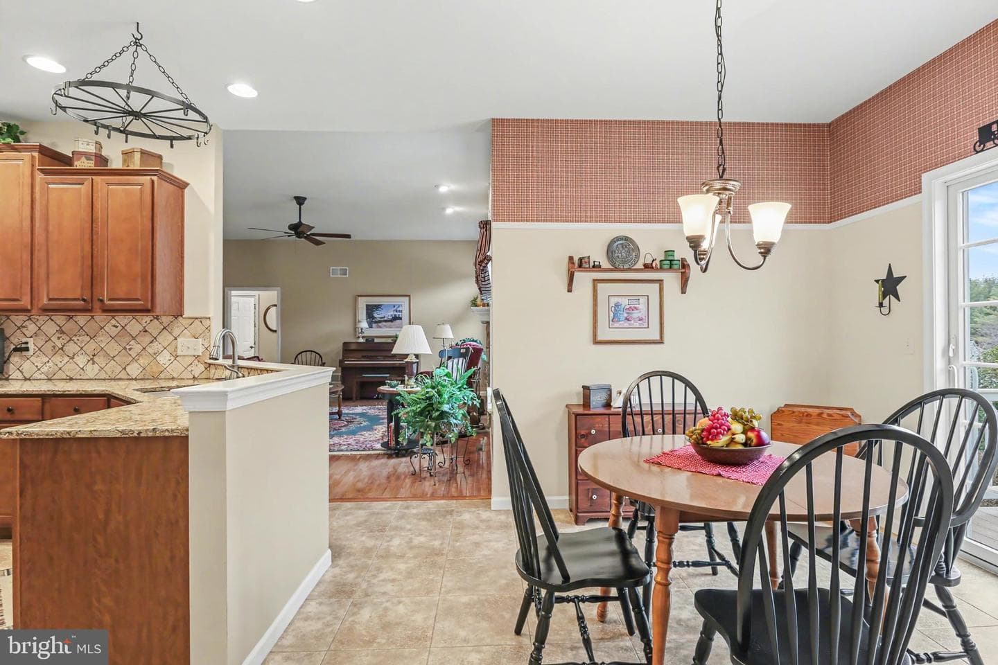 905 Walnut Crest Dr L-0064 Drive photo 17
