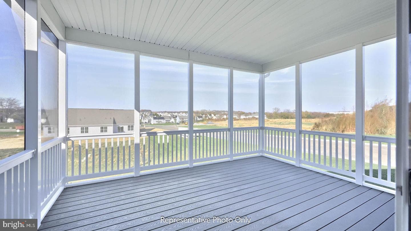 41 Canterbury Lane photo 25