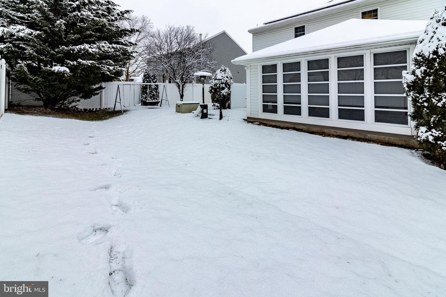 191 Twin Creeks Drive photo 29