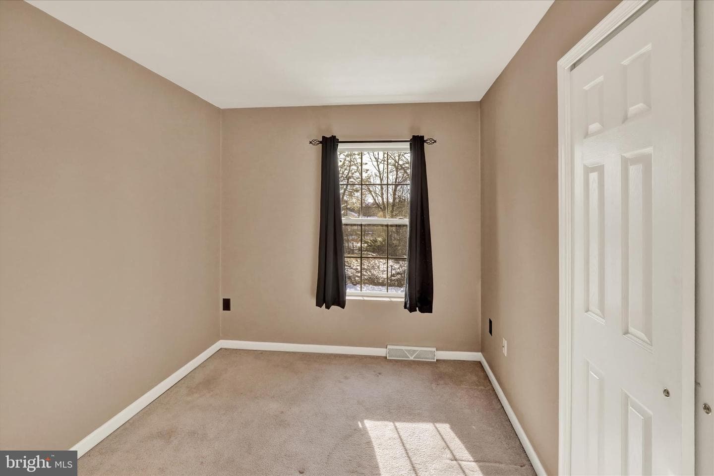 2030 Greystone Drive photo 30