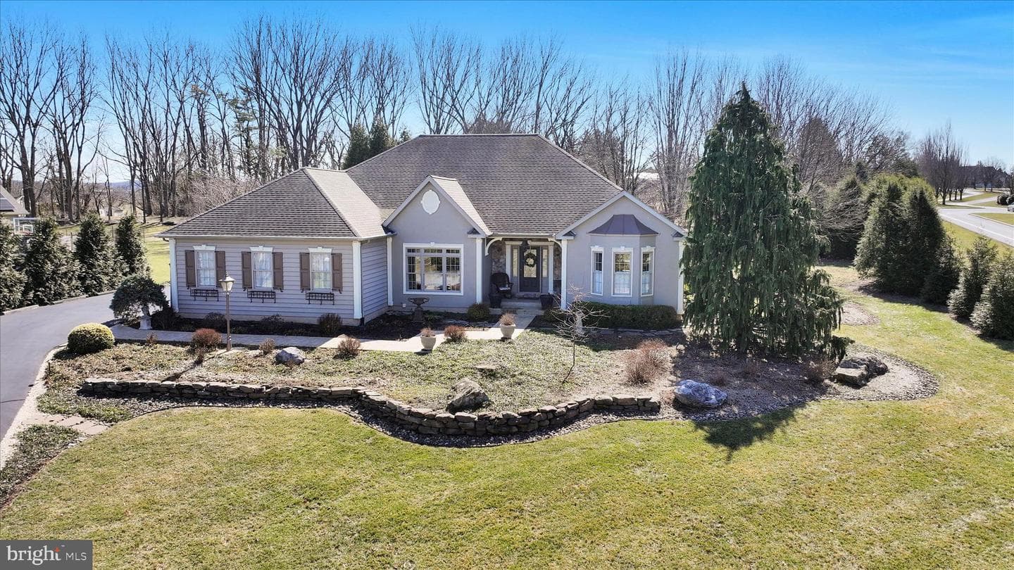 1000 Glenwood Lane photo 3