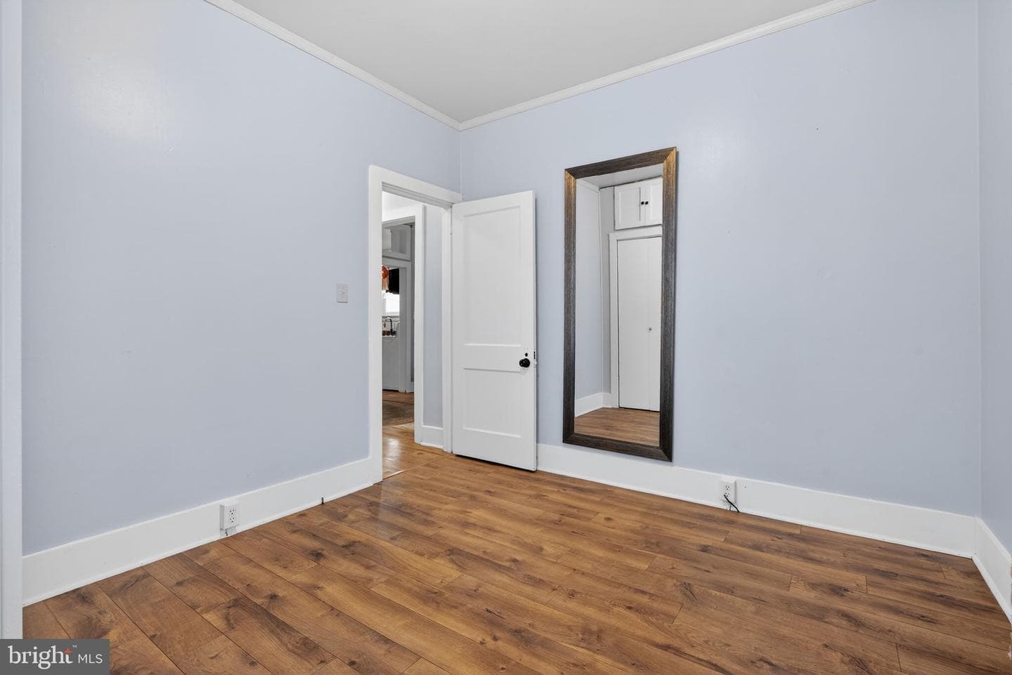124 S King Street photo 16
