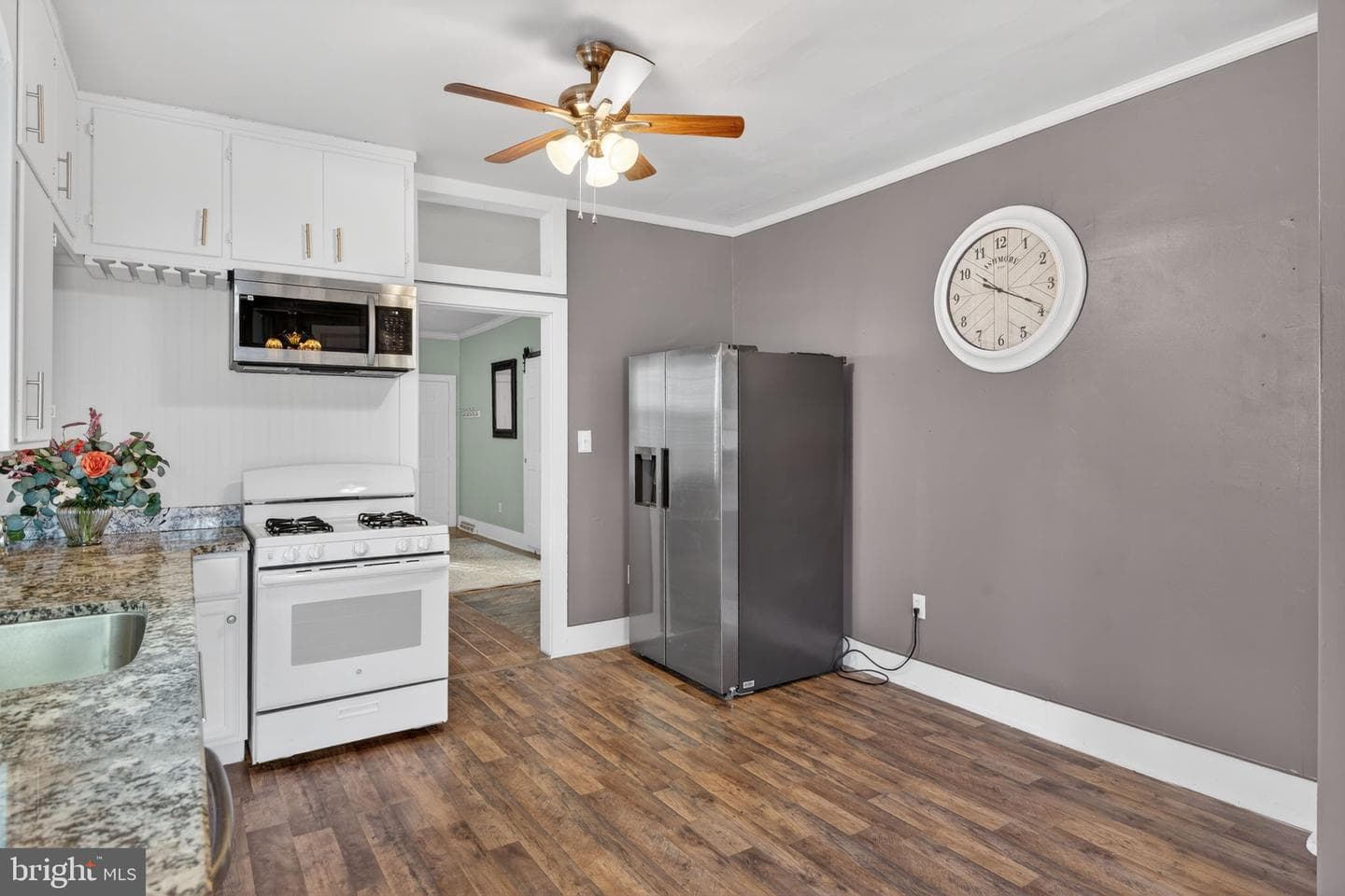 124 S King Street photo 5