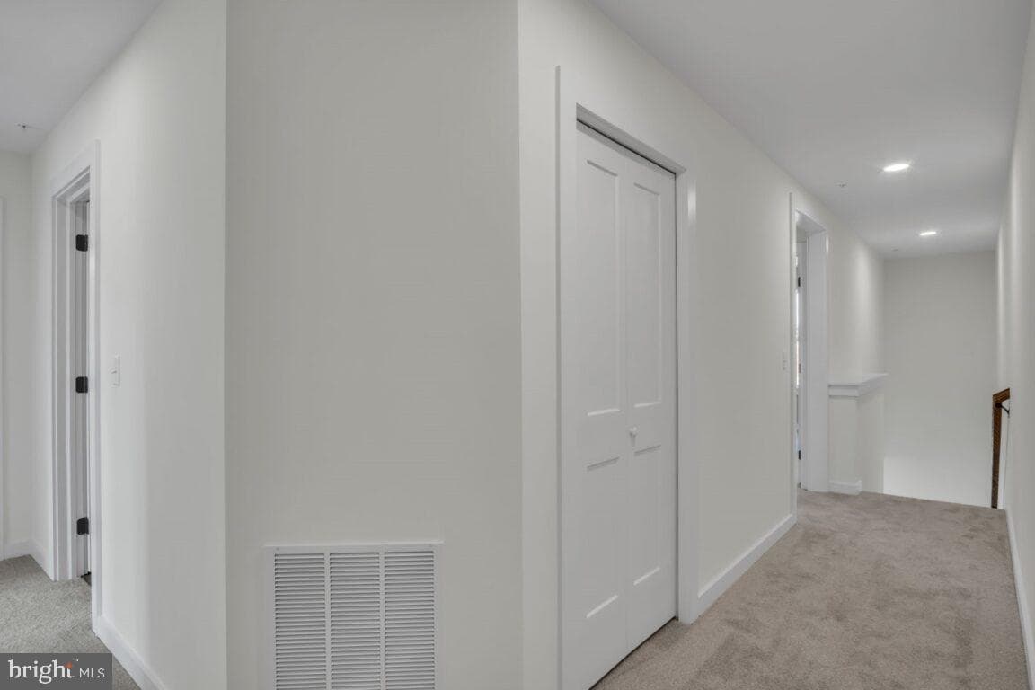 102 Candler Way photo 15