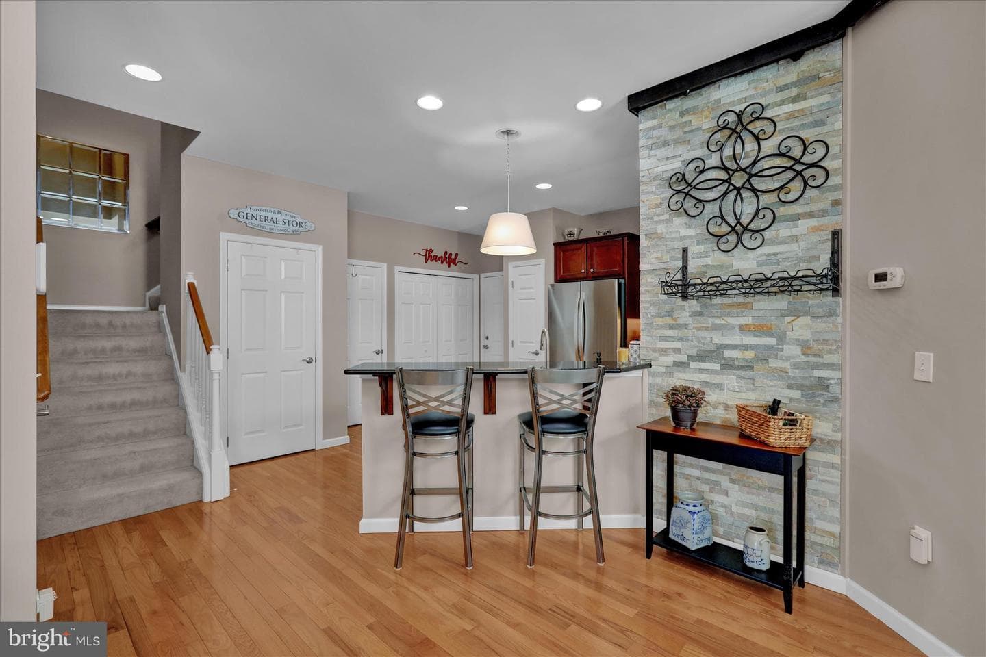 901 Lantern Drive photo 12