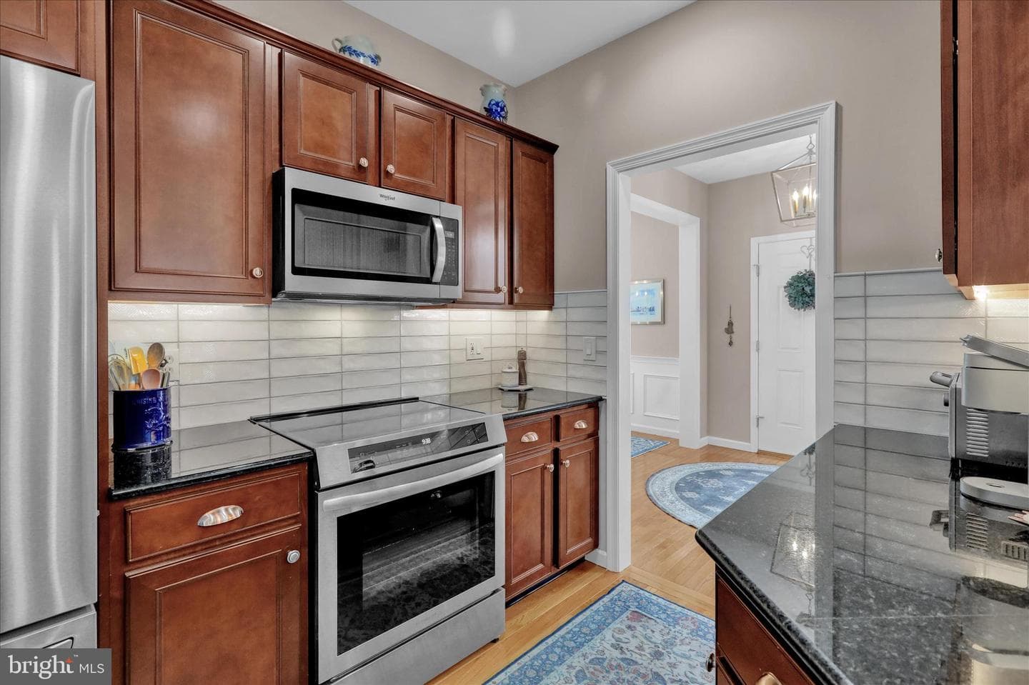 901 Lantern Drive photo 17