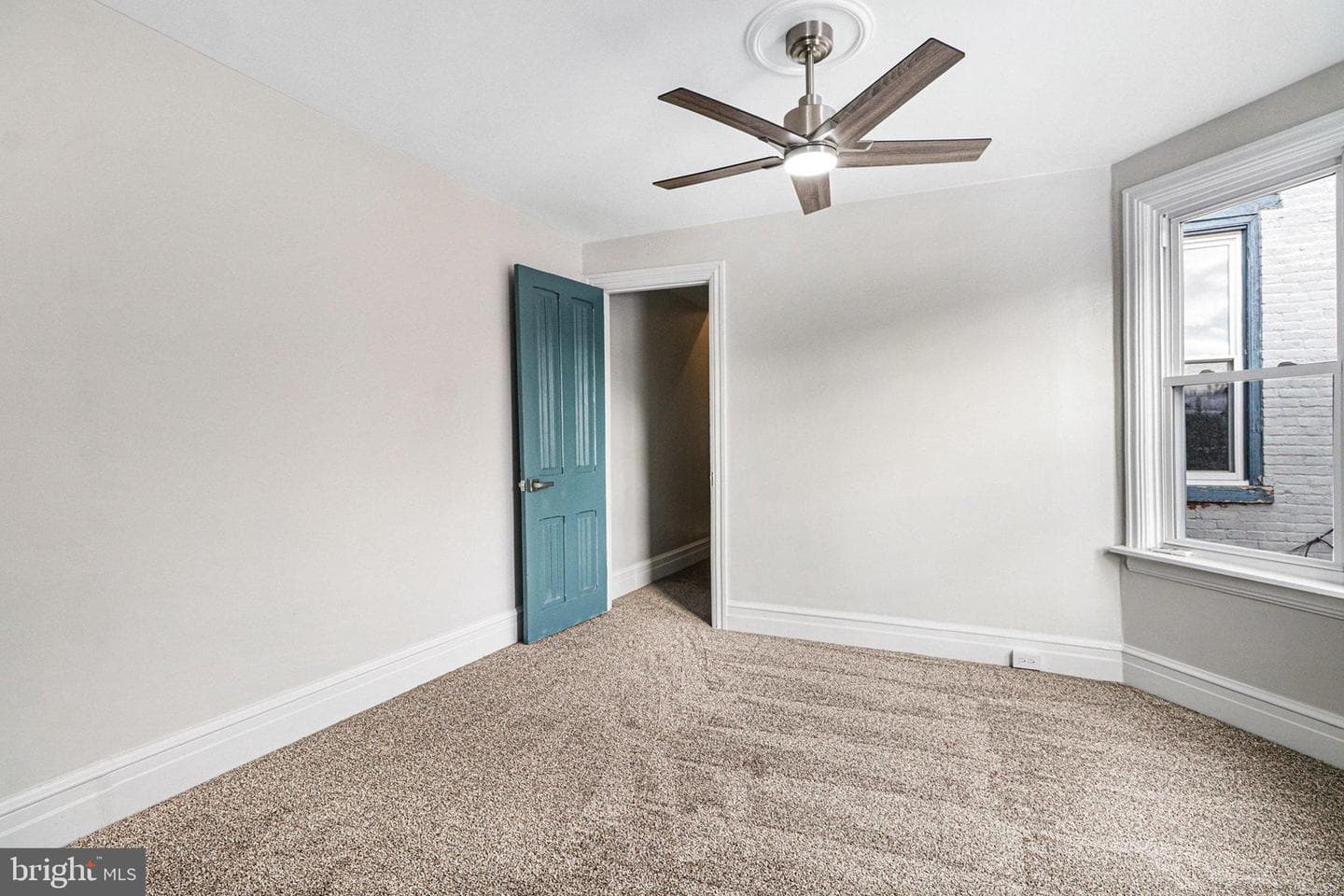 214 Chestnut Street photo 25