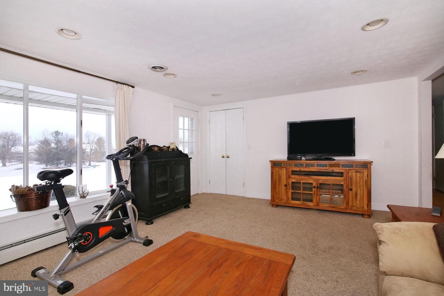 2 N Willow Street photo 15