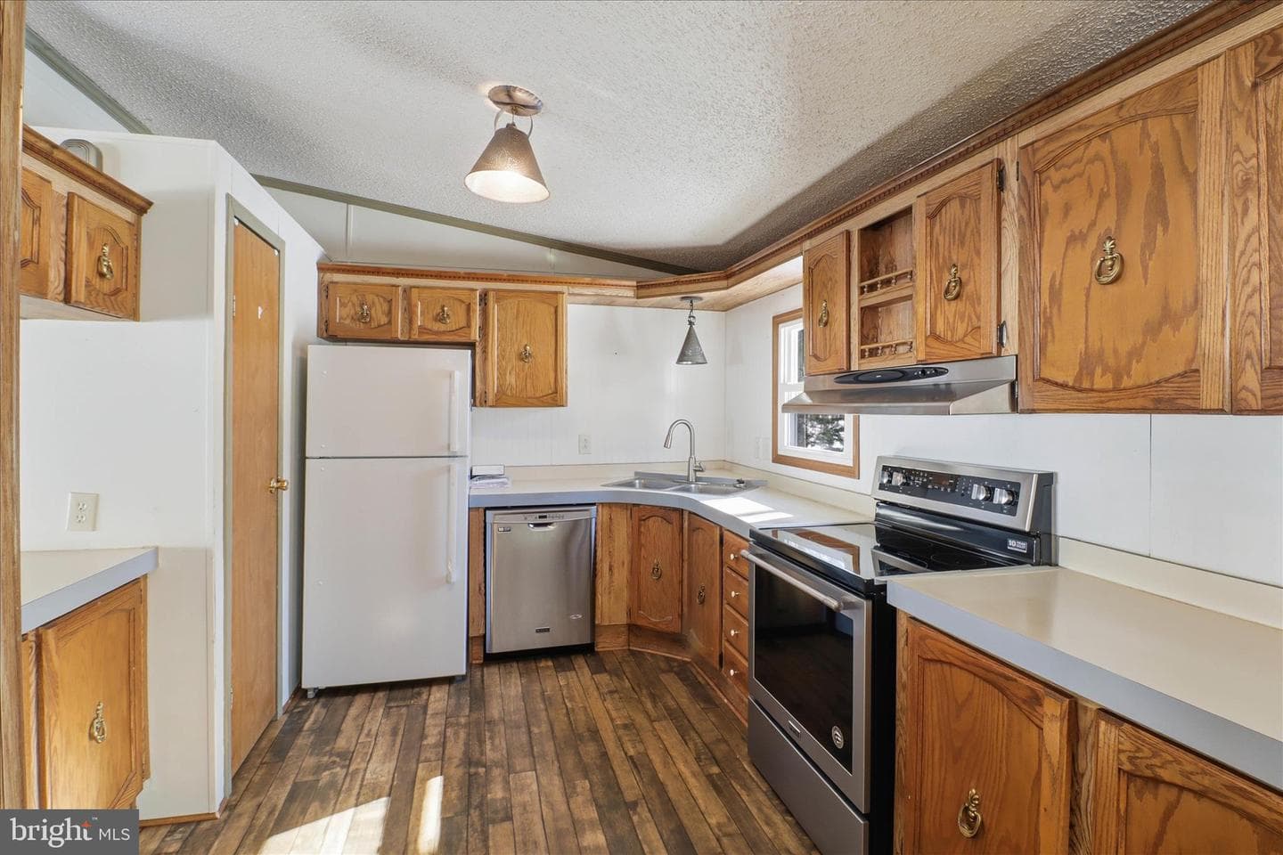 33 Maple Ave Tp-0147 photo 9