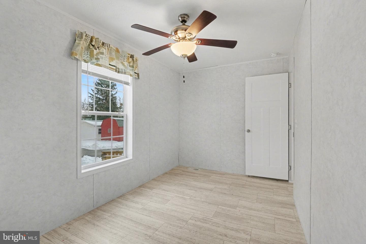 7 Lebanon Valley Court photo 17
