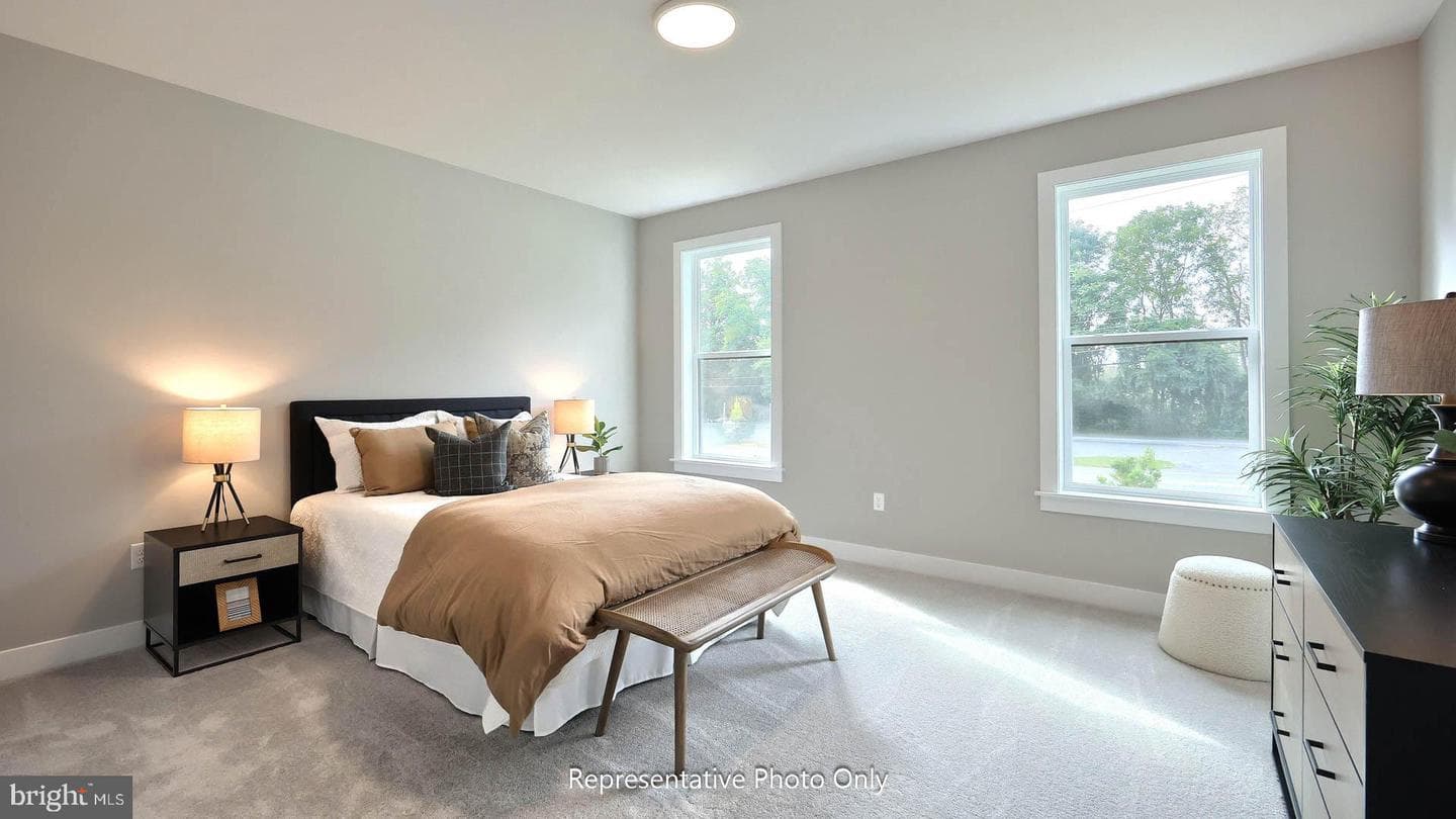 600 Sunset Boulevard photo 11